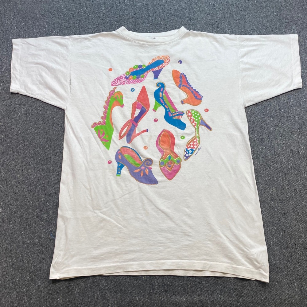 MBC High Heels Graphic TShirt Sz XL Womens White 90s Art Wearable Art Glitter